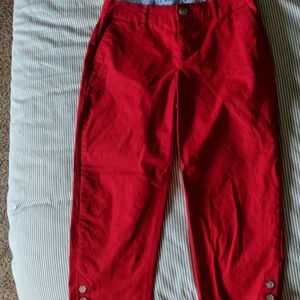 Size 6 red crop pants